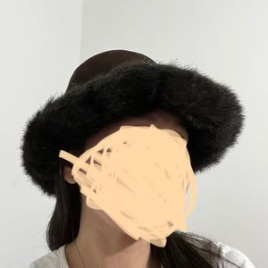 Bloomingdale’s Wool Hat GUC